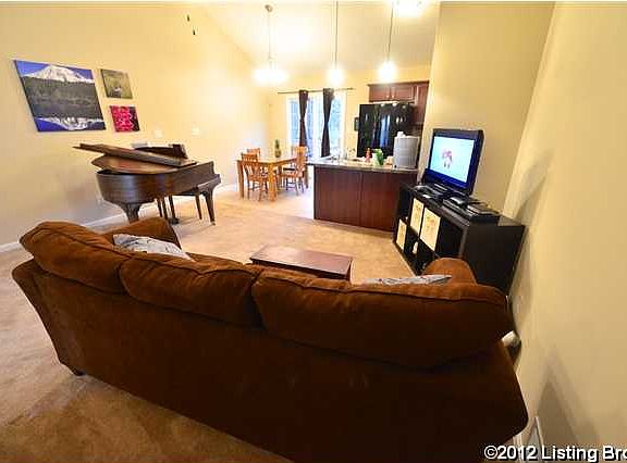 2nd image of 316 Redcrest Dr