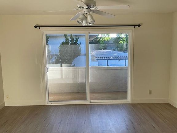 4th image of 10431 Mary Ave