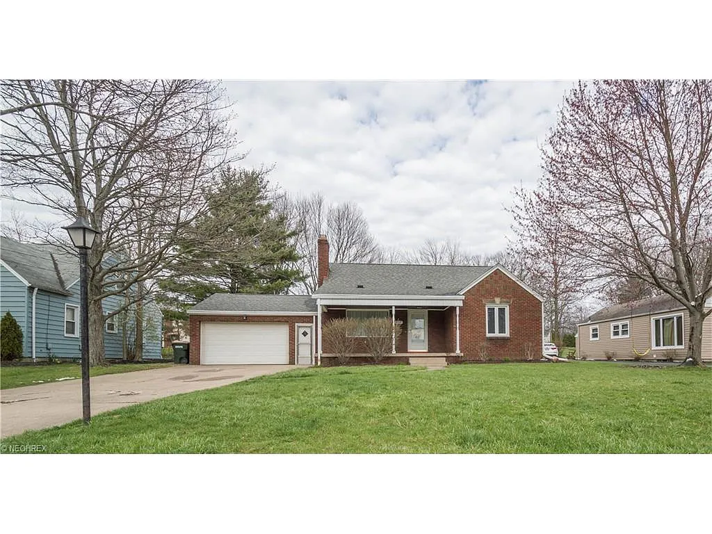 4615 Euclid Blvd photo 1