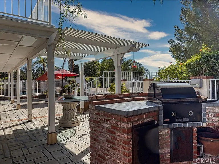 16970 Blanche Pl — Photo 22