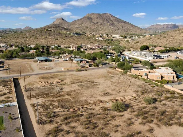 6425 W Soft Wind Drive #7, Glendale, AZ 85310
