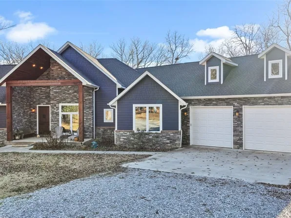 16729 Summer Rain Rd, Fayetteville, AR 72701