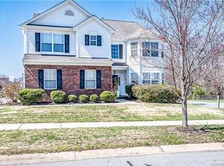 8604 Summer Serenade Dr, Huntersville, NC 28078