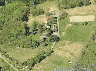 172 Pleasant Valley Rd, Titusville, NJ 08560