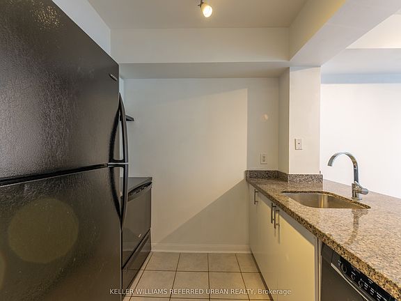 3rd image of 3 Everson Dr #651