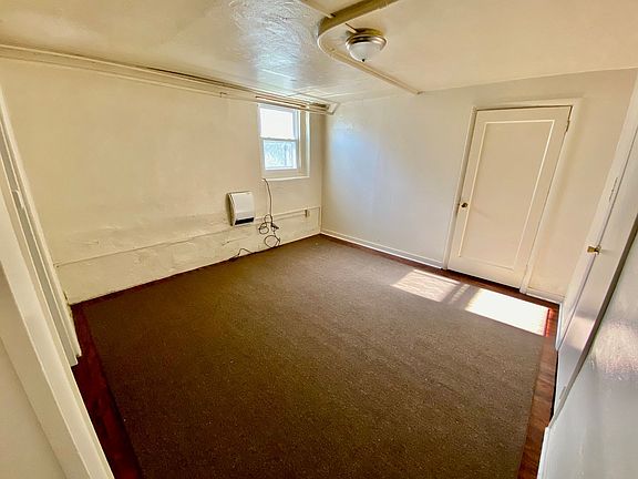3rd image of 1018-1024 S Hall St #1024-O