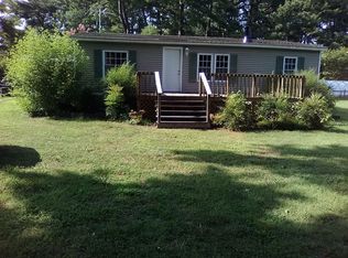 7245 Bray Rd, Hayes, VA 23072