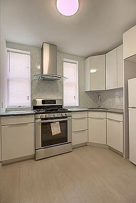 1st image of 287 Van Brunt St #2
