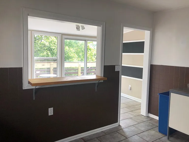1207 Hanover St #A — Photo 8