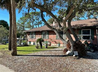 1173 Whiddon Ave, Cedar Key, FL 32625