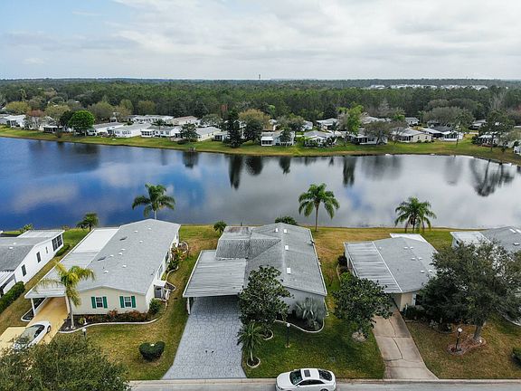 4th image of 68 Cypress Grove Ln