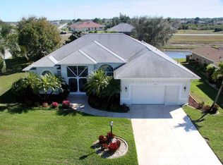 41 Medalist Pl, Rotonda West, FL 33947