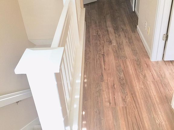 5th image of 3164 Vinifera Dr