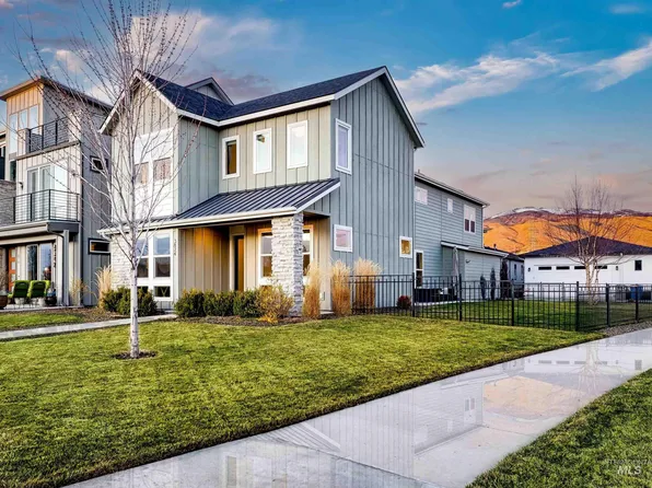 3824 S Millbrook Way, Boise, ID 83716