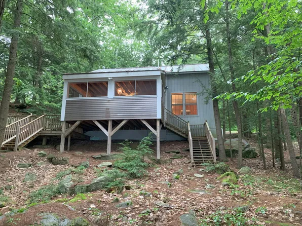 323 Bald Head Island West Road, Palermo, ME 04354
