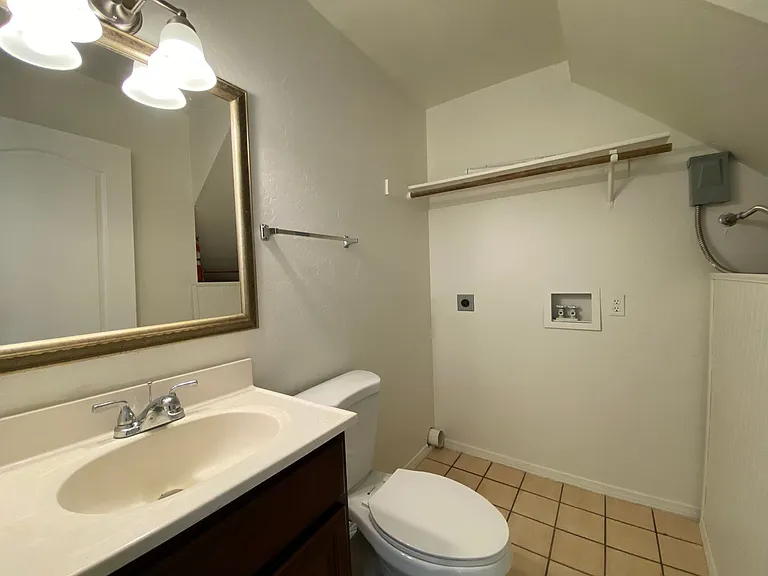 3232 N Tani Rd — Photo 10
