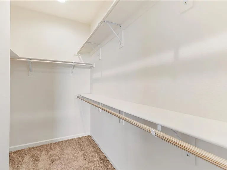 2261 Shady Canyon Dr — Photo 23