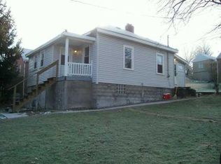 25 Hillside Ave, Ellwood City, PA 16117
