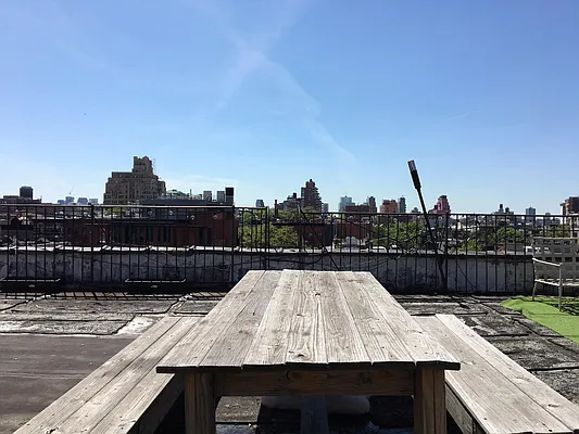 Rented by LJ Sloane Management | media 42