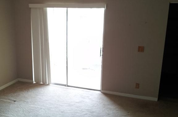 5th image of 100 E Village Green Circle #305