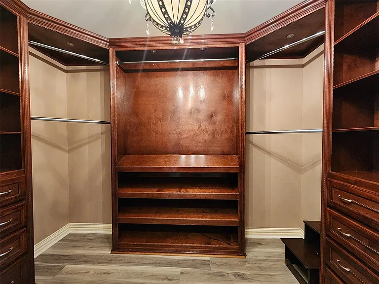 115 Oak Colony Dr — Photo 37