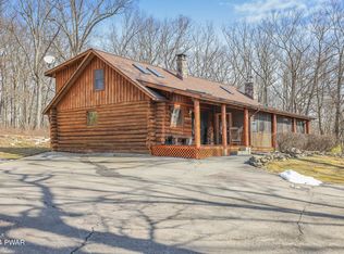 115 School House Ct, Milford, PA 18337