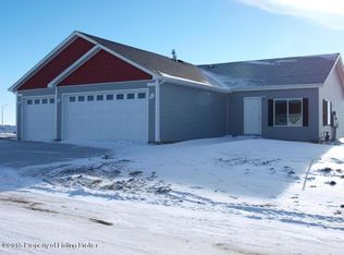 12358 Truax St, Epping, ND 58843