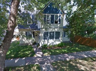 212 21st Pl S, La Crosse, WI 54601