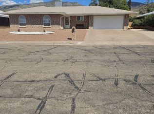 506 Sunglow Ave, Alamogordo, NM 88310