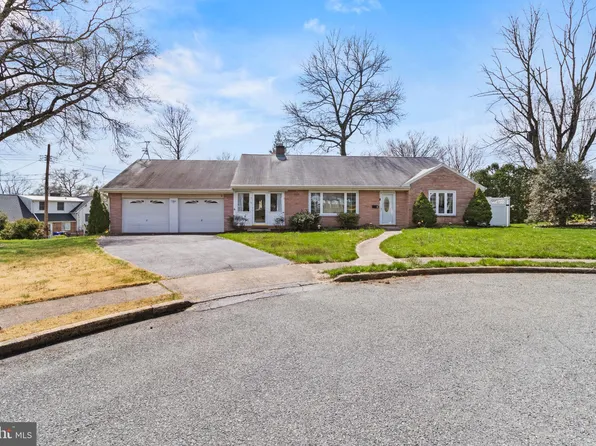 6 Welsh Ct, Pottstown, PA 19464