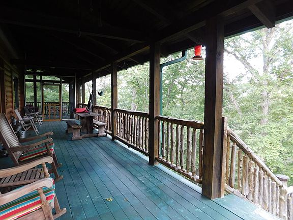 5th image of 996 Lumber Ln