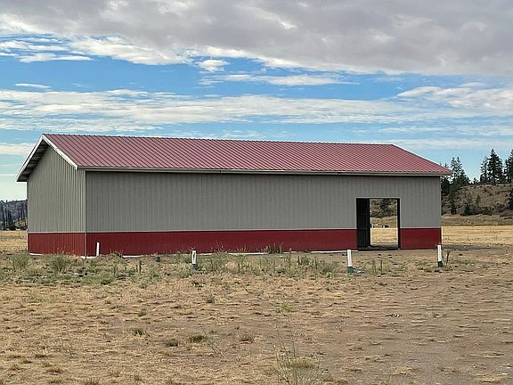2nd image of 39955 N Katy Ln