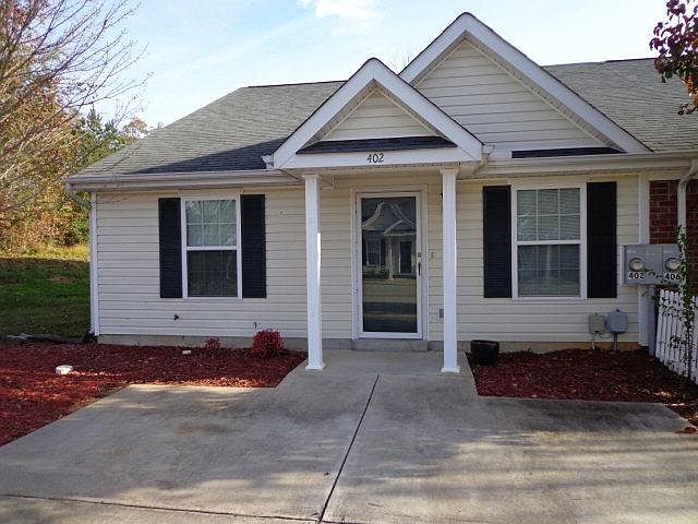 1st image of 402 Flowing Creek Dr