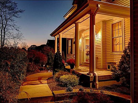 4th image of 37 Allison Ct