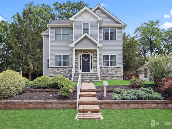 22 Sadowski Dr, Old Bridge, NJ 08857