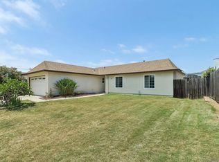 1088 Flax Ct, San Diego, CA 92154