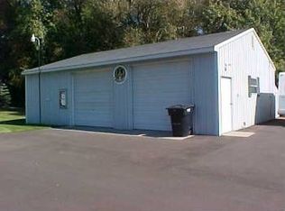 1566 E 88th St, Newaygo, MI 49337
