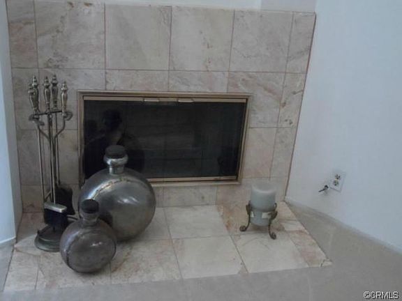 5th image of 4658 Don Lorenzo Dr APT D