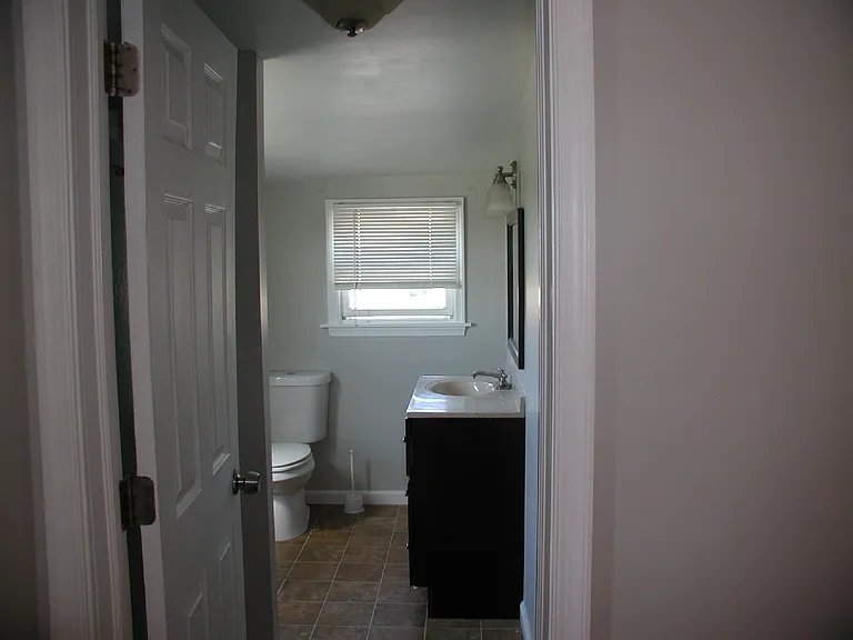 191 W Cohawkin Rd #B — Photo 5