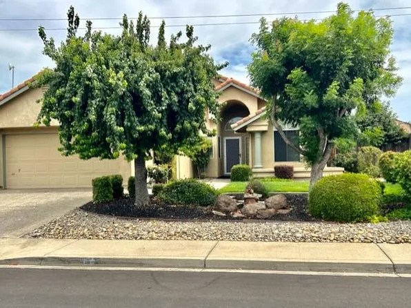 317 Trevor Ave, Oakdale, CA 95361