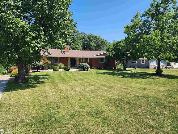 3rd image of 3023 Timberlane Dr
