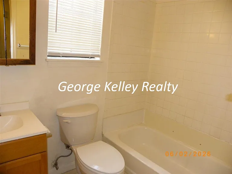 Hall Bathroom