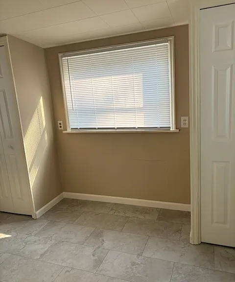 1151 Esquire Dr — Photo 4