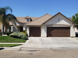 2622 Blackwood Ave, Clovis, CA