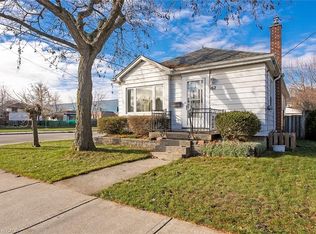 162 E 18th St, Hamilton, ON L9A 4P1