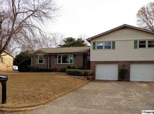 9015 Shereton Rd SW, Huntsville, AL 35802