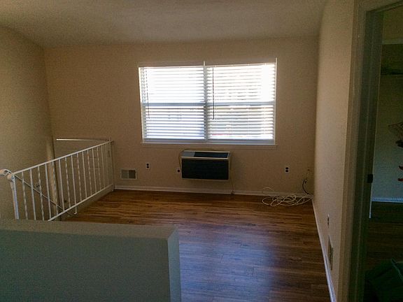 3rd image of 5 S Edo Ct Floor 2