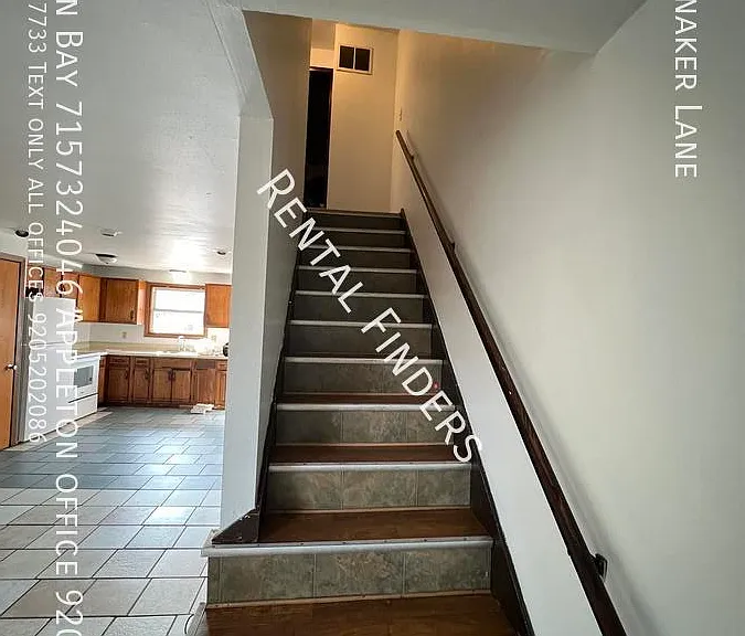 578 Spinnaker Ln — Photo 3