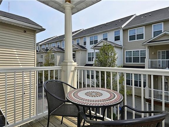4th image of 11332 King George Dr #12