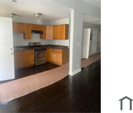 4915 S Calumet Ave #1 — Photo 1